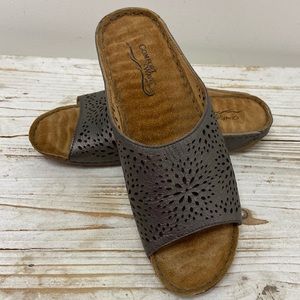 Comfort Wave Easy Street “Valerie” Slides - Size 7.5 M